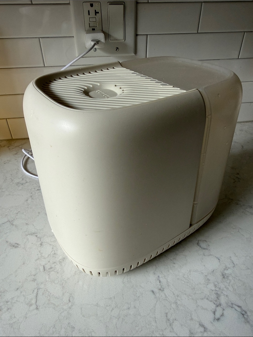 Canopy Humidifier